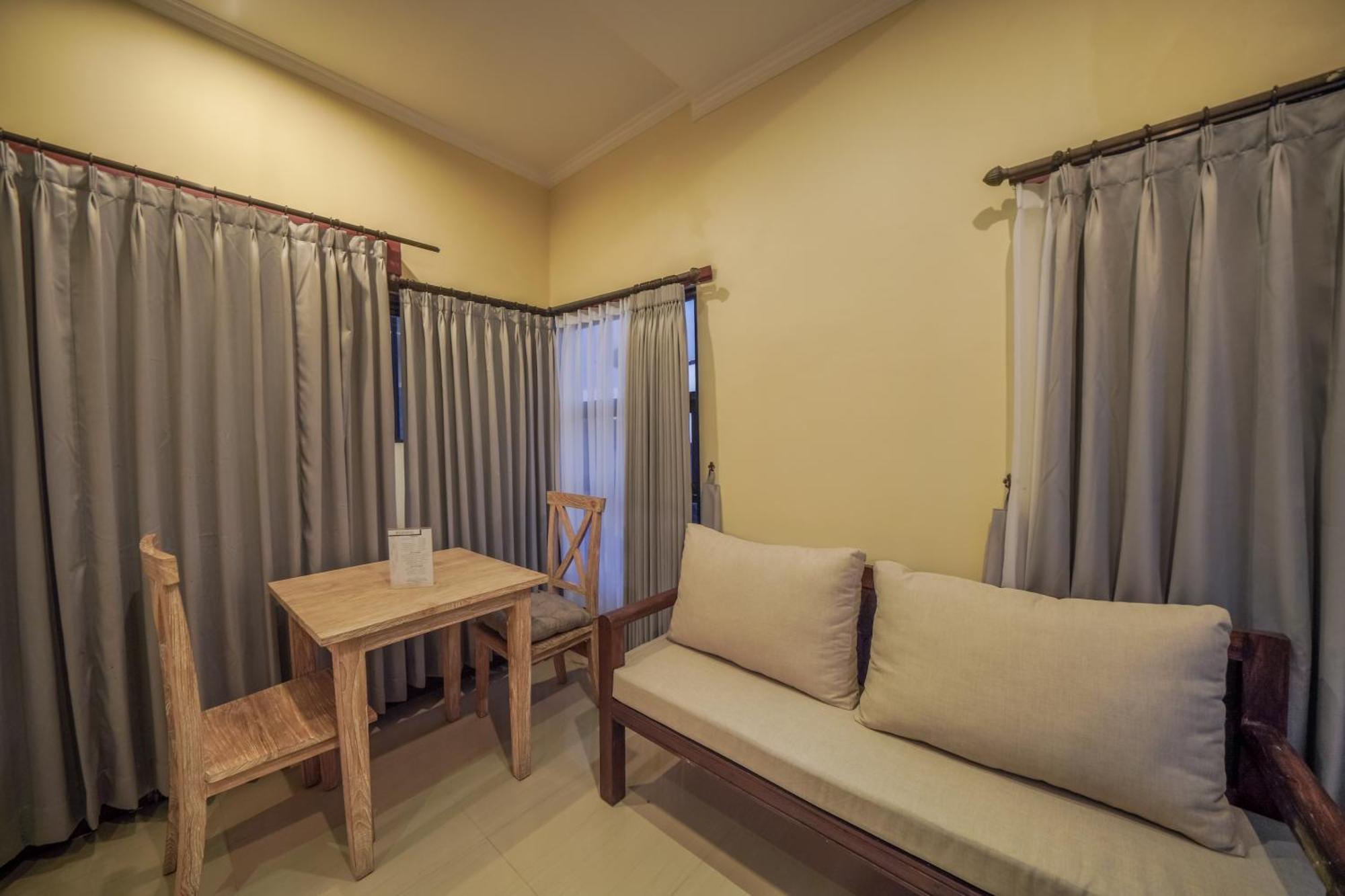 Padma Lodge Legian Seminyak  Bilik gambar