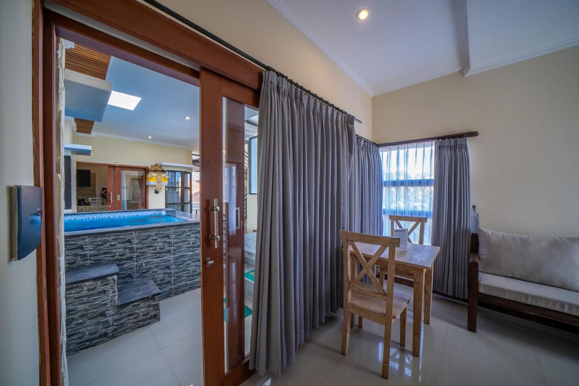 Padma Lodge Legian Seminyak  Bilik gambar